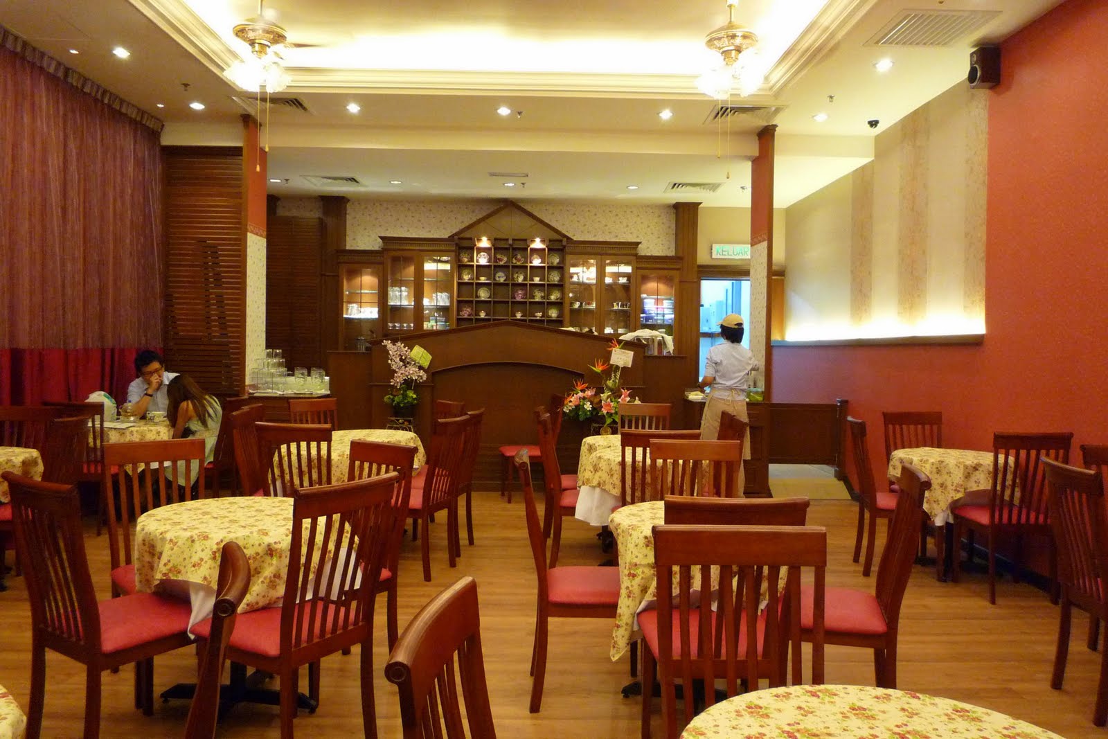 A Coffeeholic's Travel Tale English Afternoon Tea at Winter Warmers, QB Mall