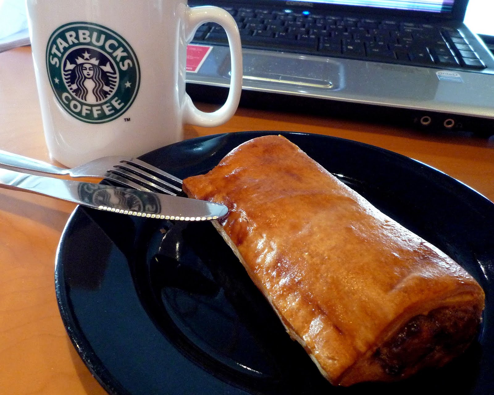 A Coffeeholic's Travel Tale November Brekky 2 Chicken Sausage Roll