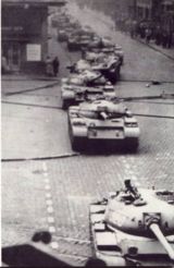 [T54Budapest1956.jpg]