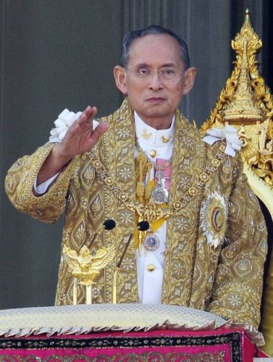 [Bhumibol+Adulyadej1.jpg]