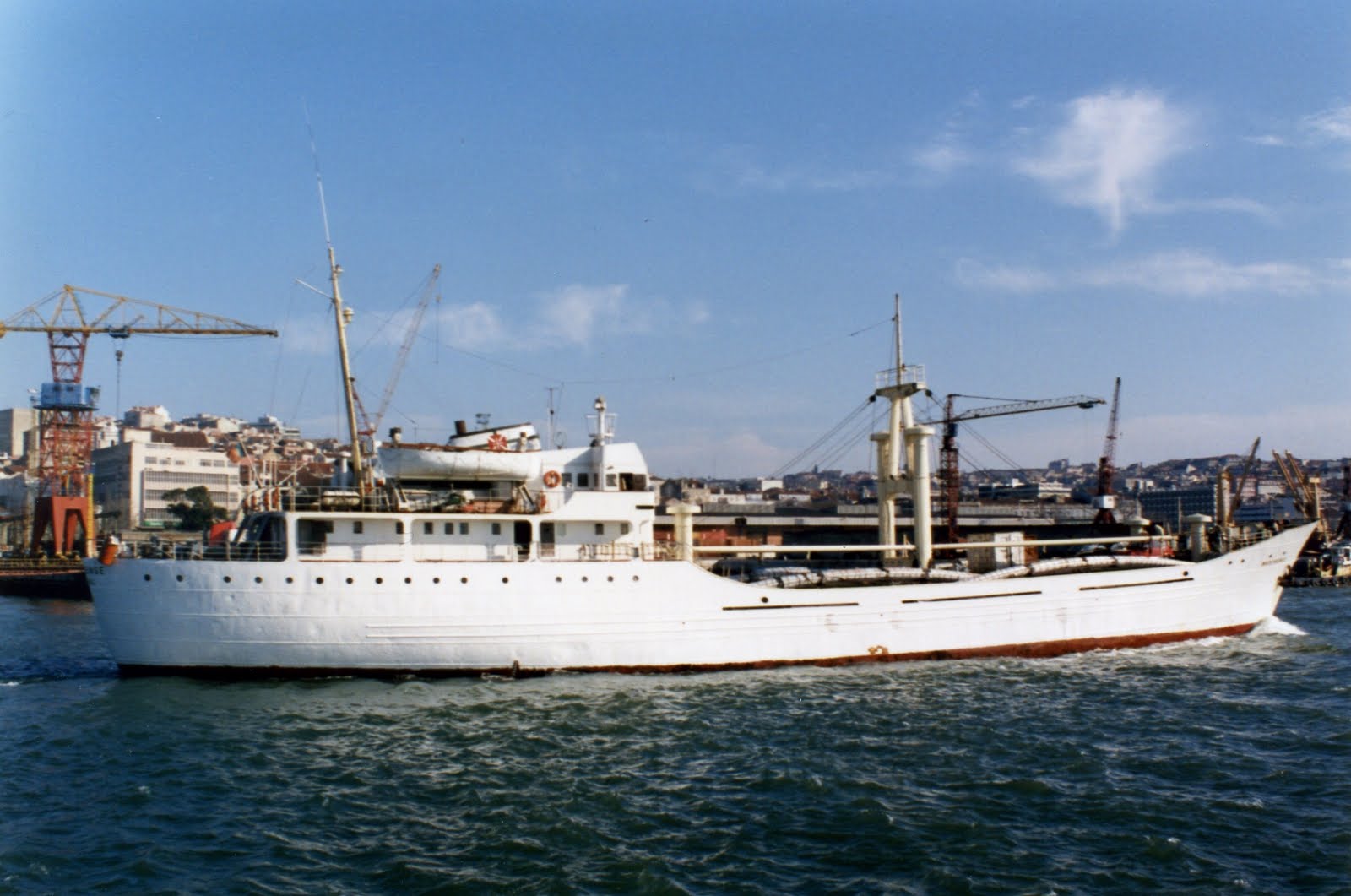 [MADEIRENSE+1990-03-17+(03).jpg]