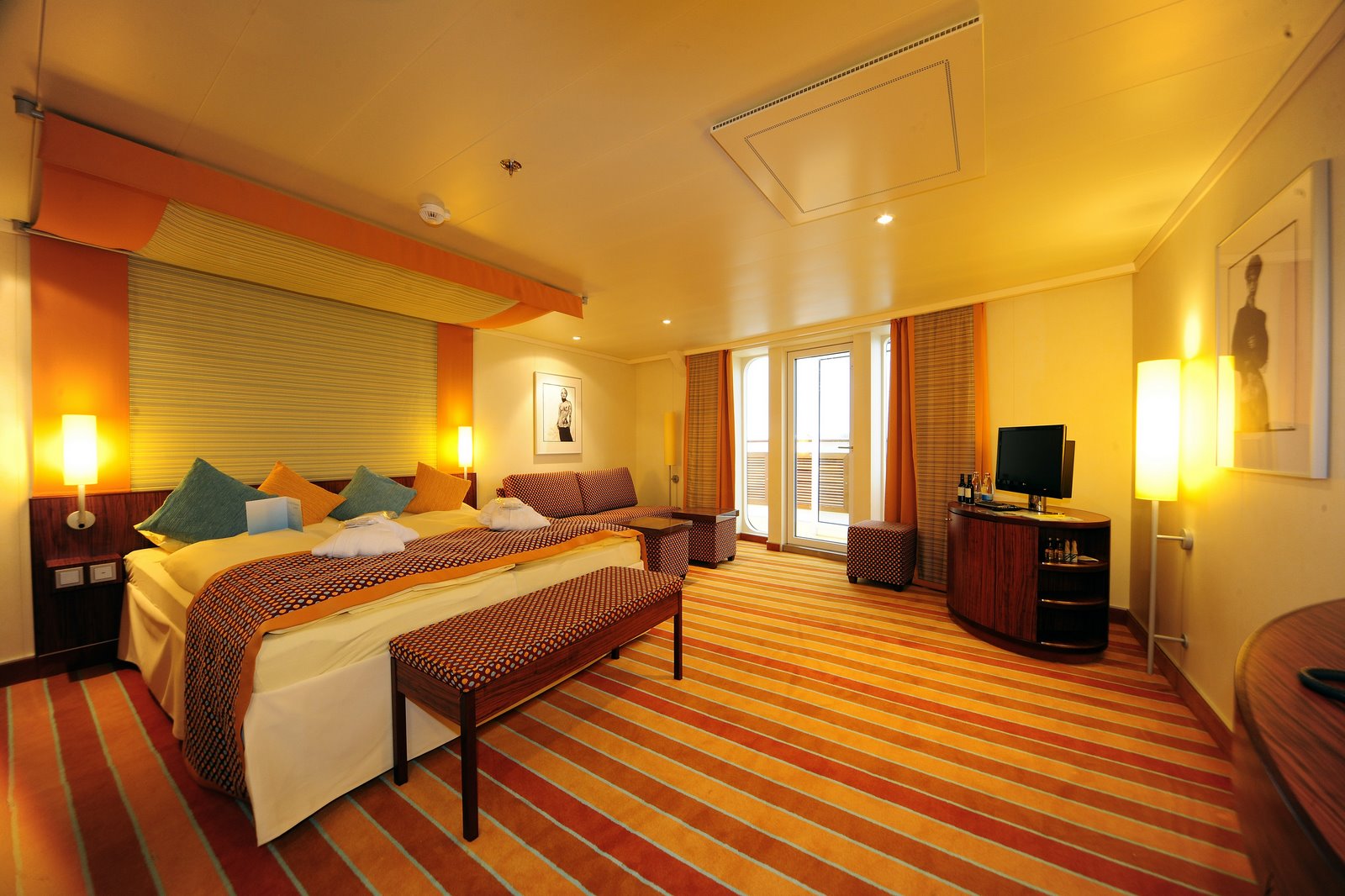 [AIDAluna+Suite+2095.jpg]