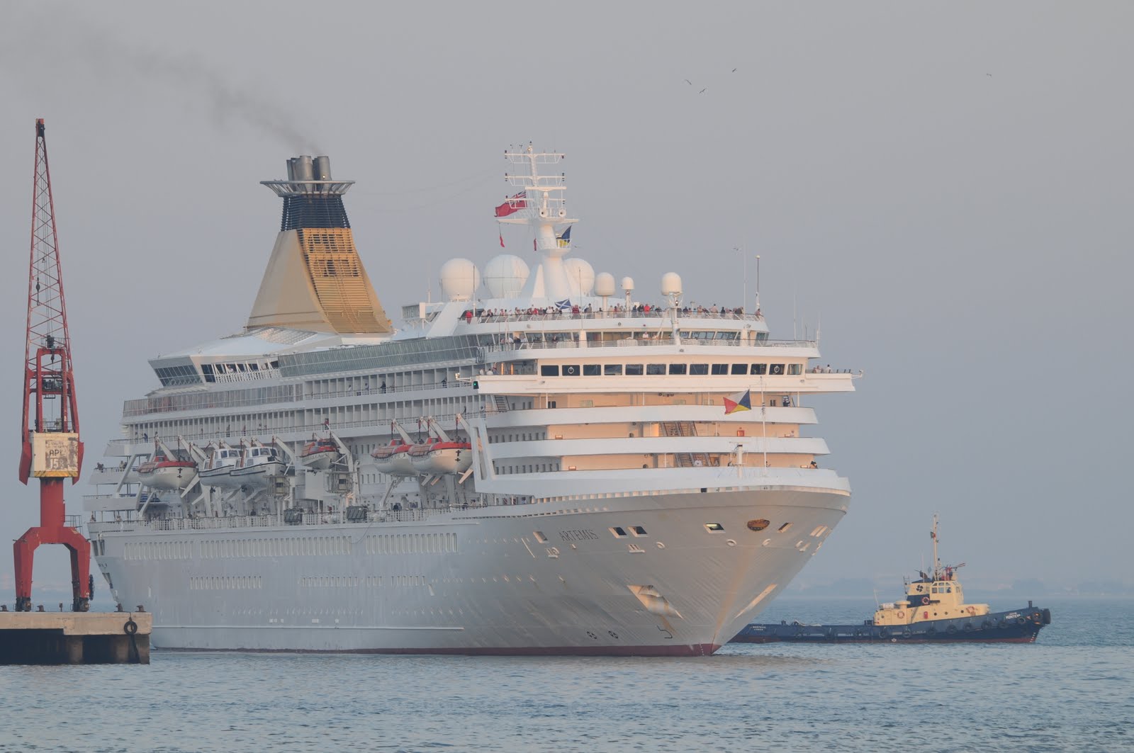 [ARTEMIS+2009-10-28+(10).JPG]