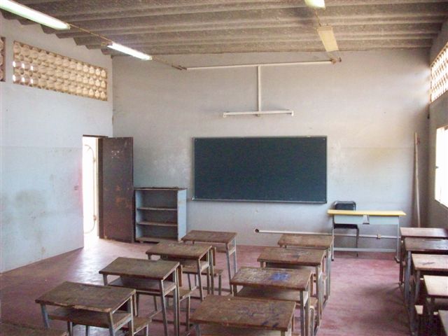 Projects for Underserved Communities - Team Angola