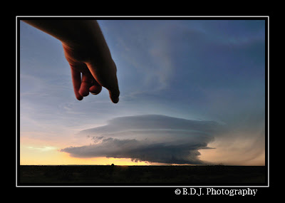 Photogenic supercell from 6/14/09 storm Paducah, TX.