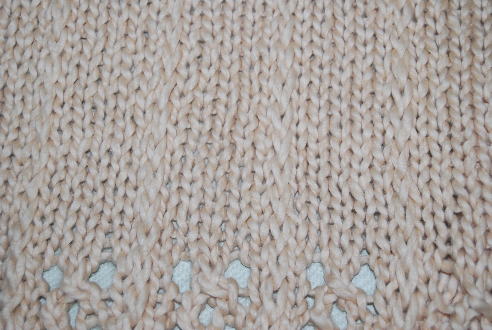 [knitting+003.jpg]