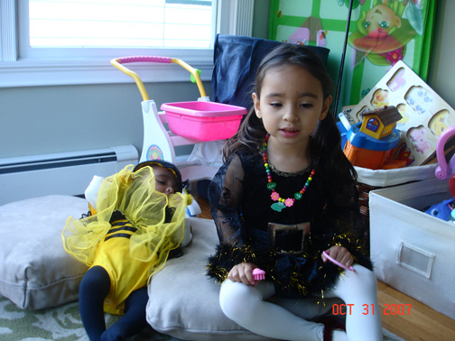 2 girls