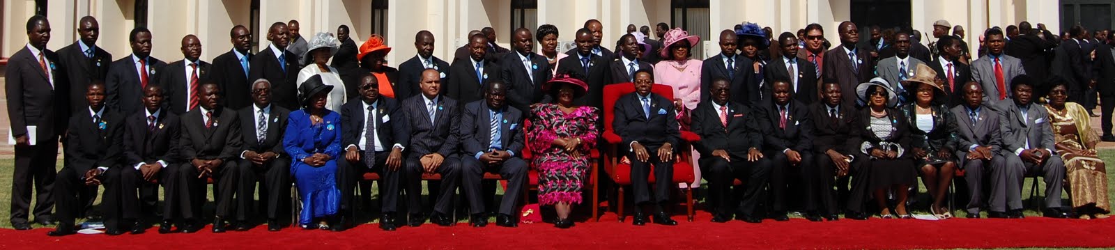 [Malawi+Cabinet.jpg]