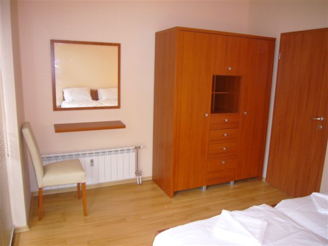 [P1030720.JPG]