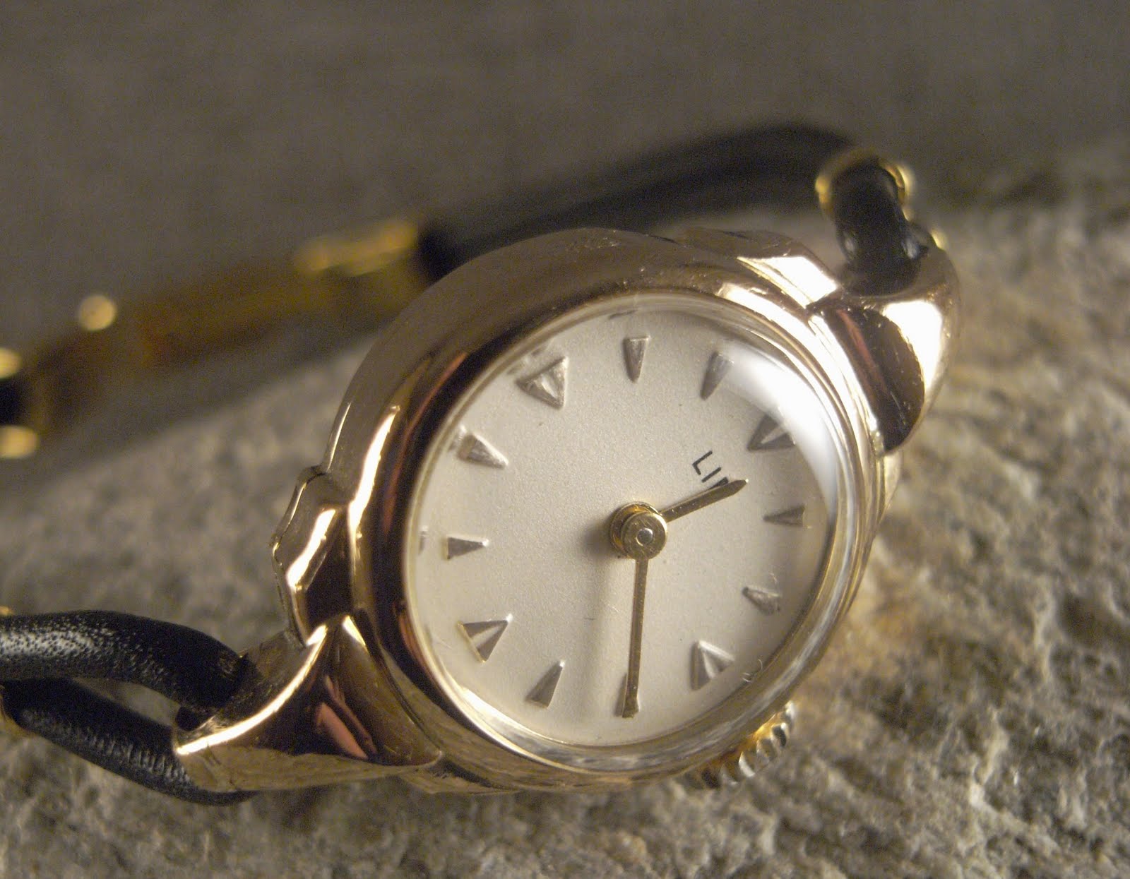 Mouvement De Montre Mécanique Vintage LIP - Petit Format - Pour Réparation Ou Collection - Occasion