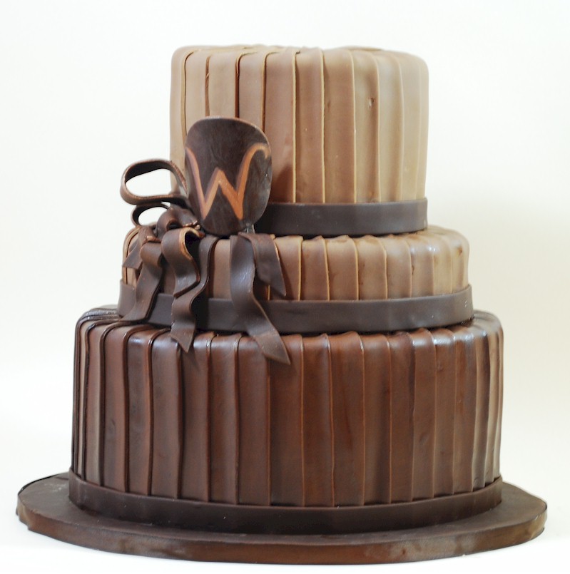 Cup a Dee Cakes Blog Vertical Stripes are SO Slimming!