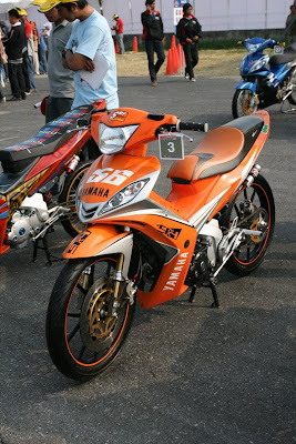 big motorycycle: Old yamaha Spark Modifies