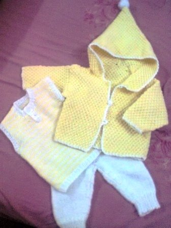 [yellow+baby+set.JPG]