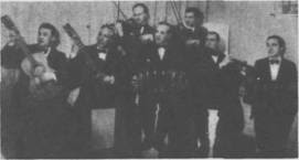 Juan Maglio con su ultima orquesta en 1933