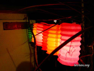 Lanterns (photograph)