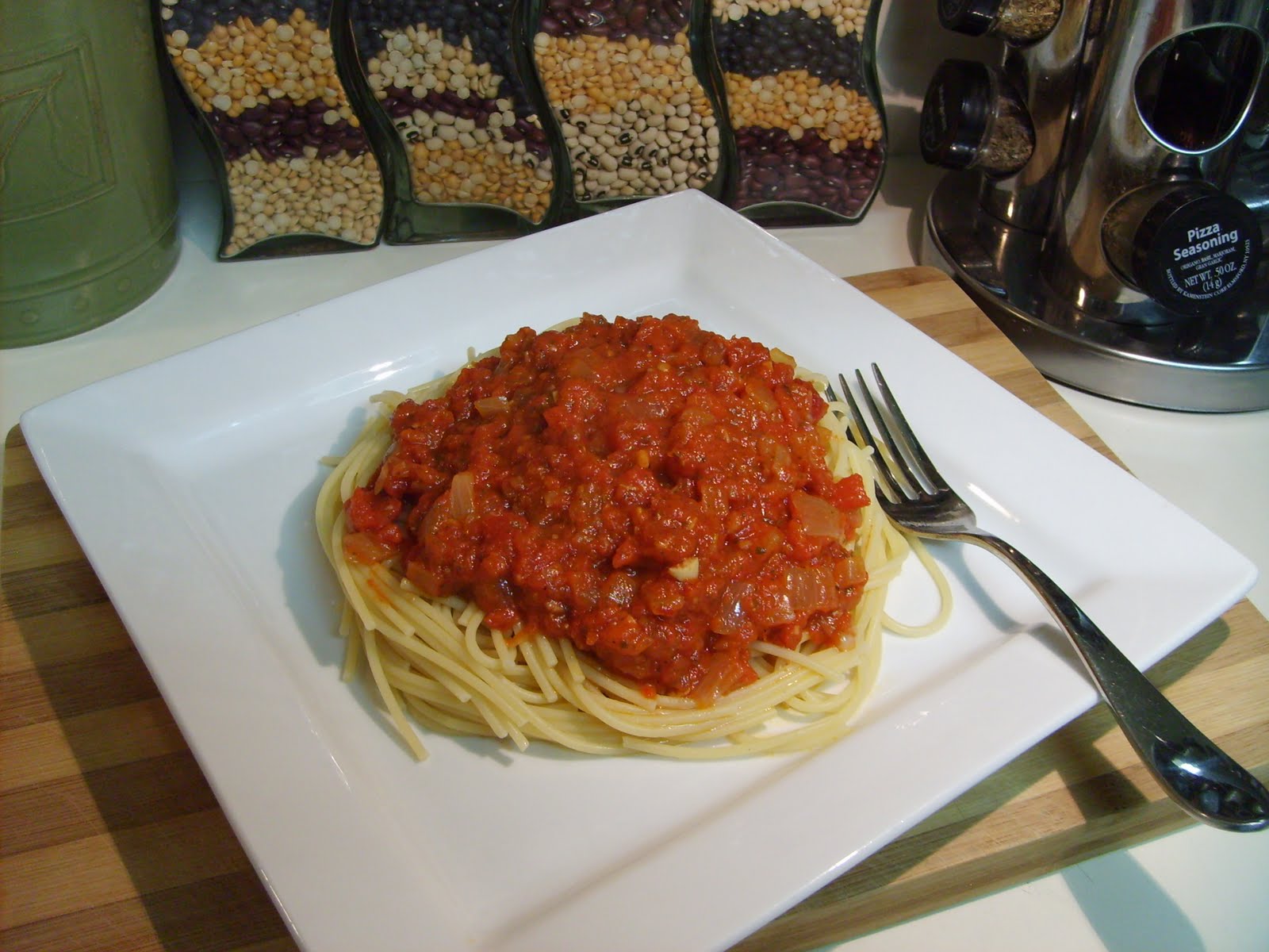The Open Pantry Sun Dried Tomato, Roasted Garlic, and Caramelized
