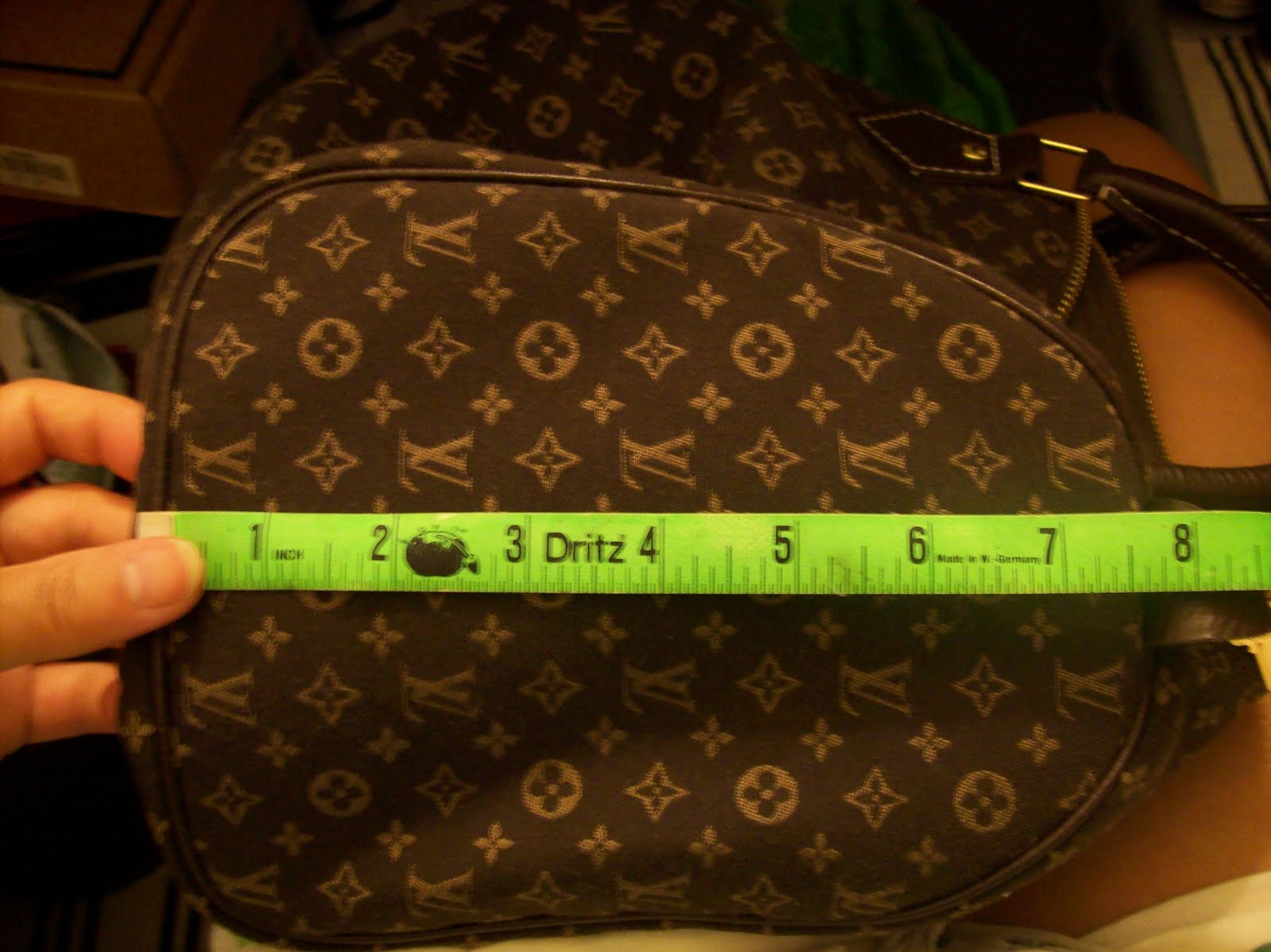 Lv Mini Lin Sling Bag