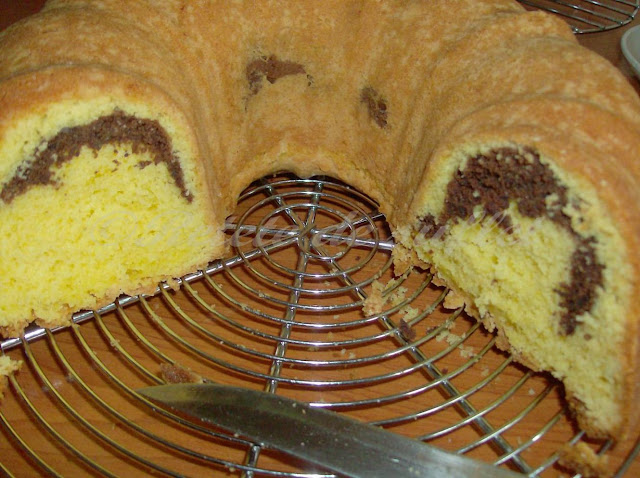 Gugelhupf (Guguluf) fara lapte (Gugelhuph without milk)