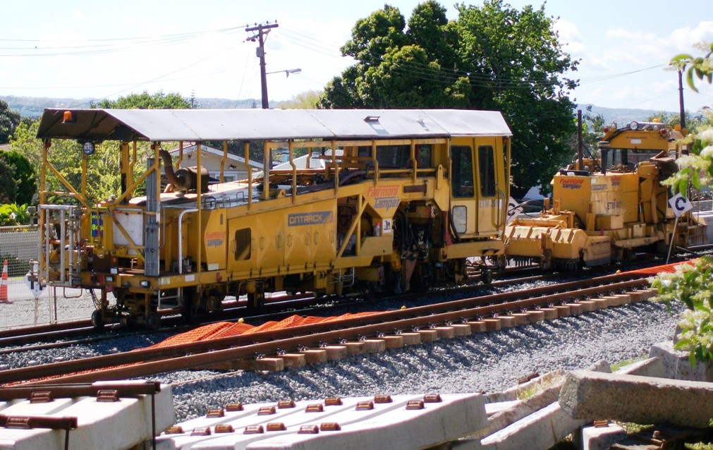 [St+Judes+Rail+04.JPG]