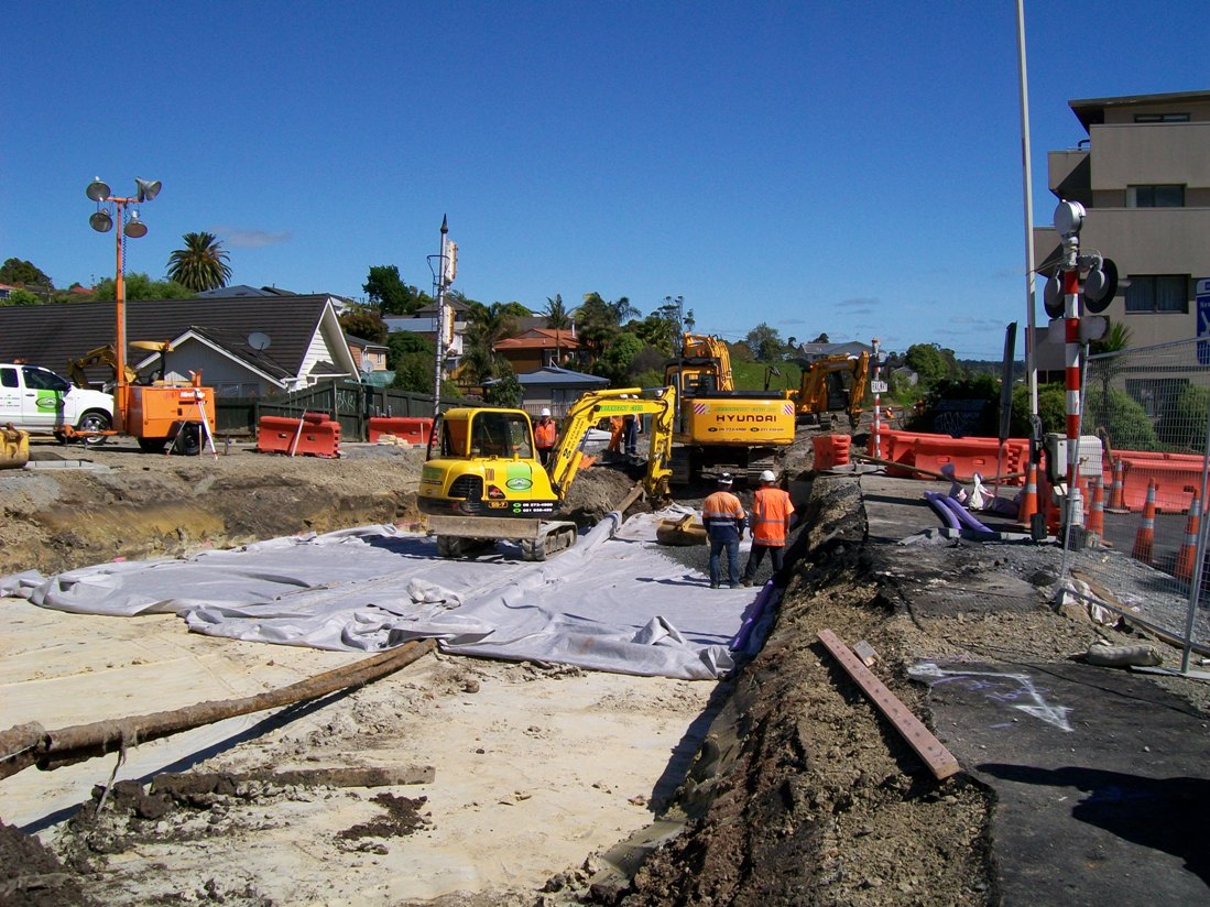 [St+Judes+Rail+07.JPG]