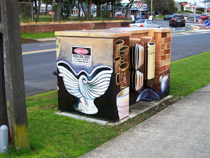 Timespanner Crown Lynn homage on Rankin Avenue