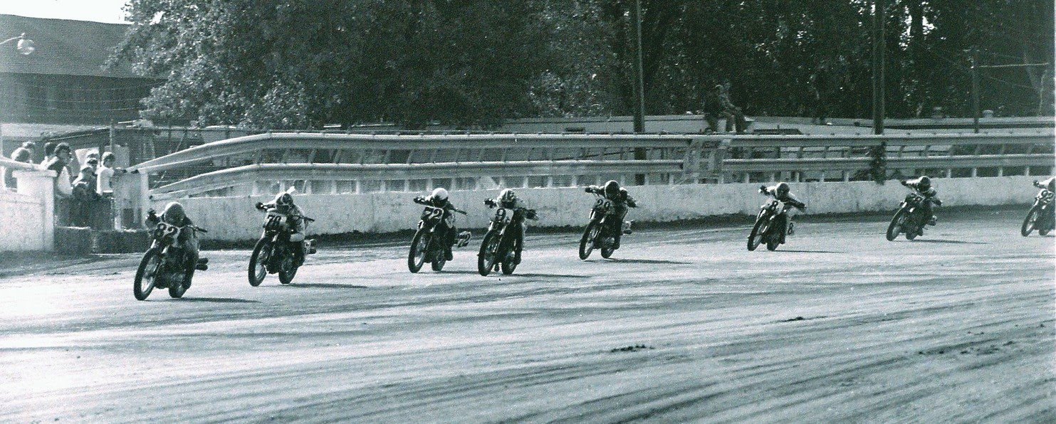 Stu's Shots R Us: AMA Pro Flat Track Releases 2011 AMA Flat Track Grand National Championship