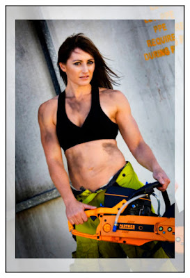 BEN CLARK PHOTOGRAPHY: QLD Fire and Rescue 2009 Female Firefighters