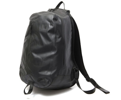 nike water resistant backpack