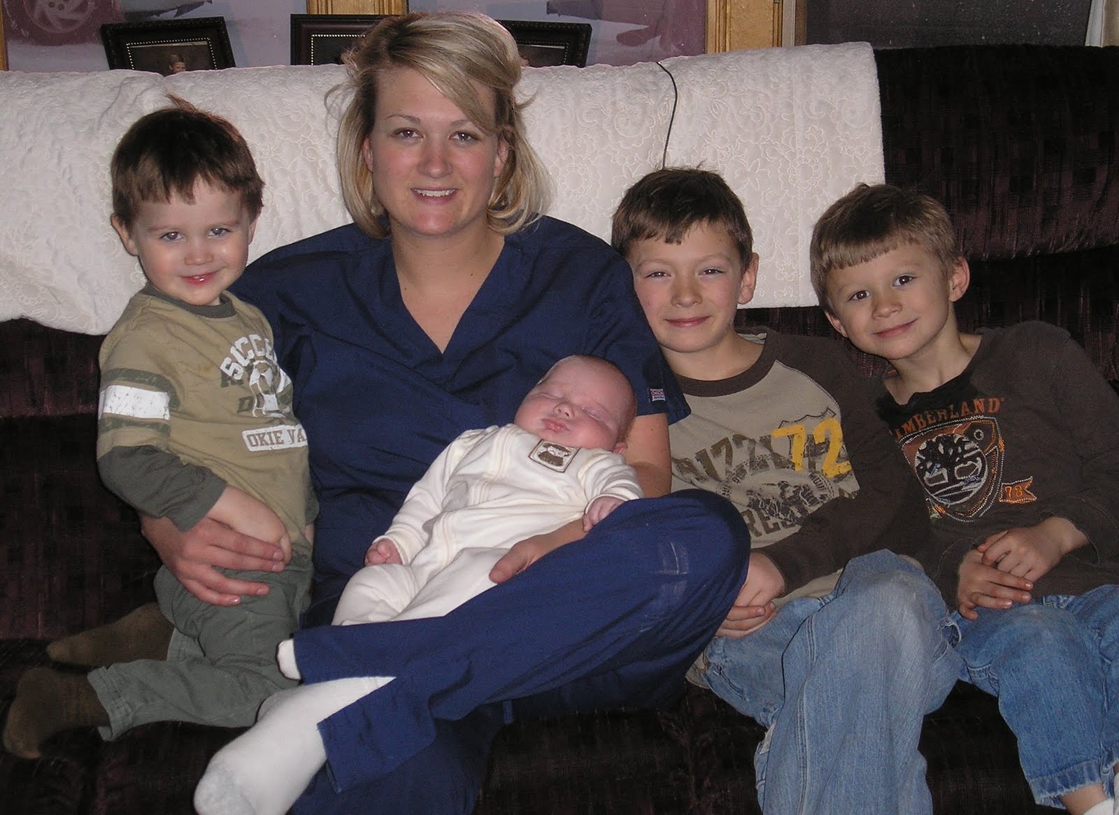 [Bailey+Family+001-1.jpg]
