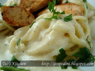 Spaghetti Chicken Alfredo