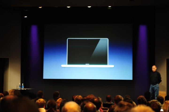[macbook-front.jpg]