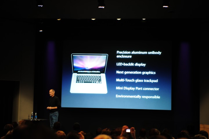 [macbookfront-2.jpg]