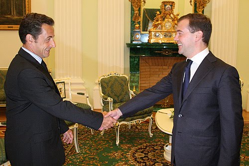 [Medvedev_meets_Sarkozy.jpg]