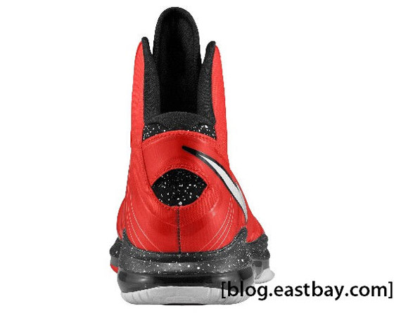 SoleSurvivor Detroit: Nike LeBron 8 V2 â âChristmasâ