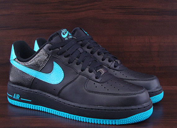 black and light blue air force 1