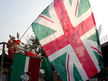 Fluminense's colors at UK's flag