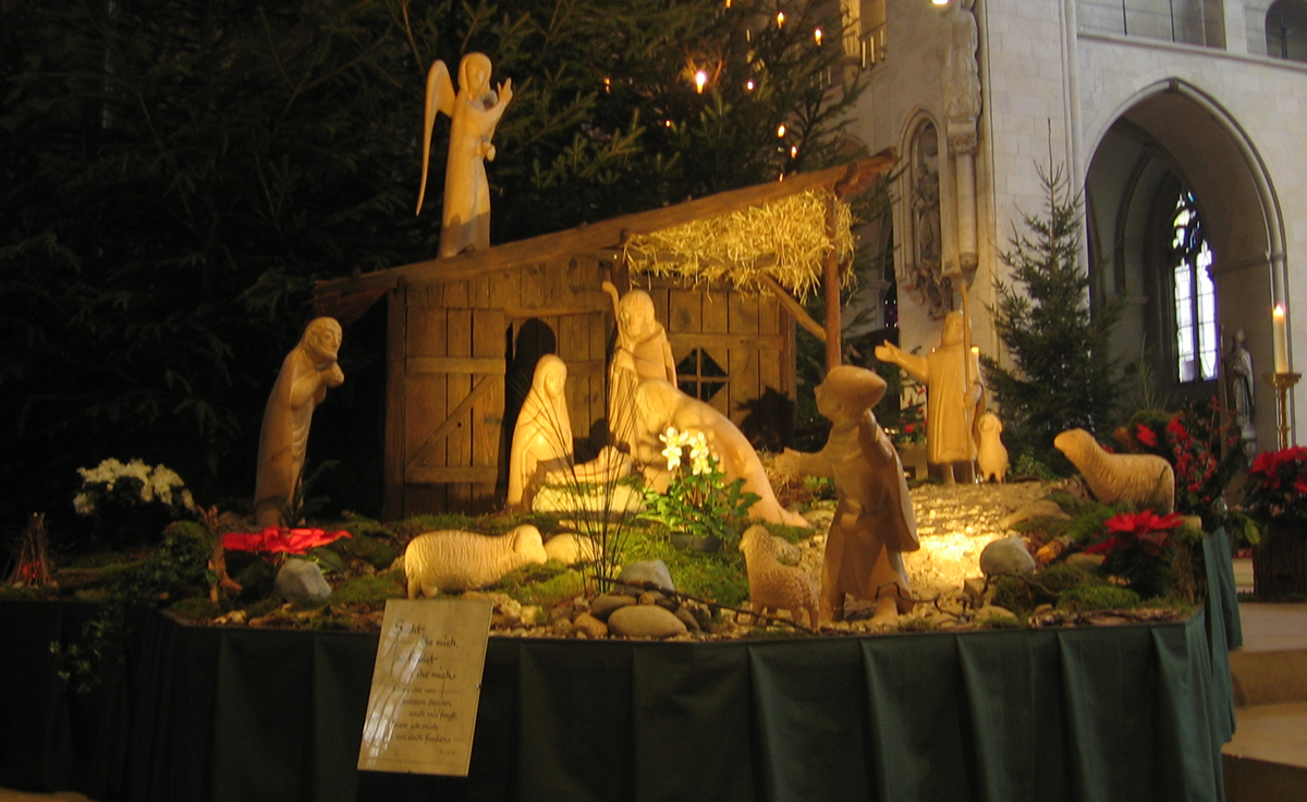 [Krippe_St+Paulus+Dom.jpg]