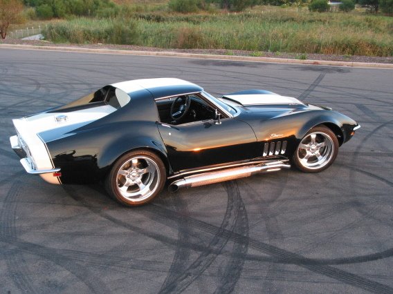 [Chevrolet+Corvette+Stingray+2.jpg]