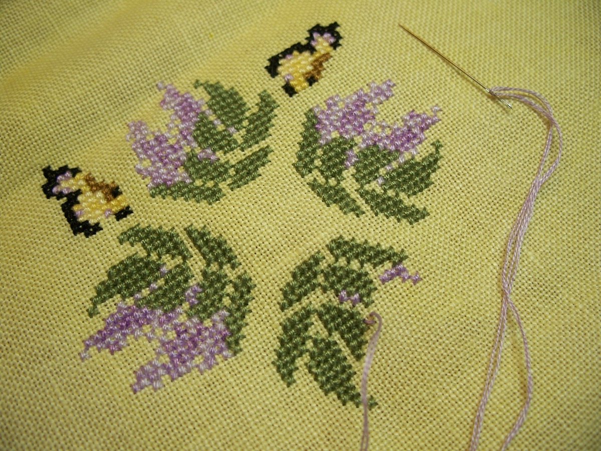 [Wisteria+biscornu+front+WIP.JPG]