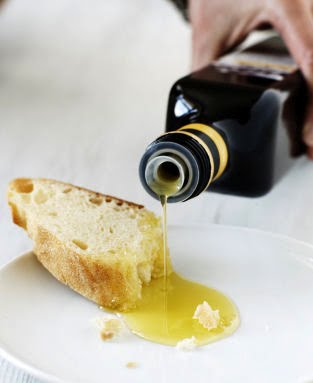 [olive+oil+2.bmp]
