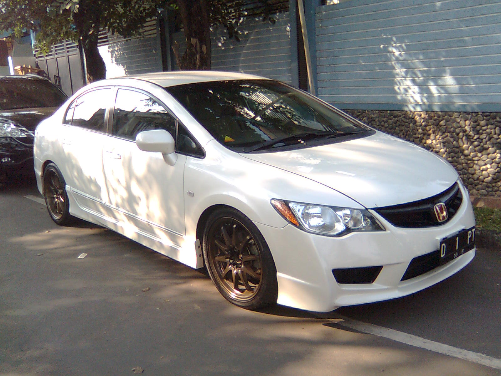 Rosta Masta!: White Knight In Da Hood! 2007 Honda Civic