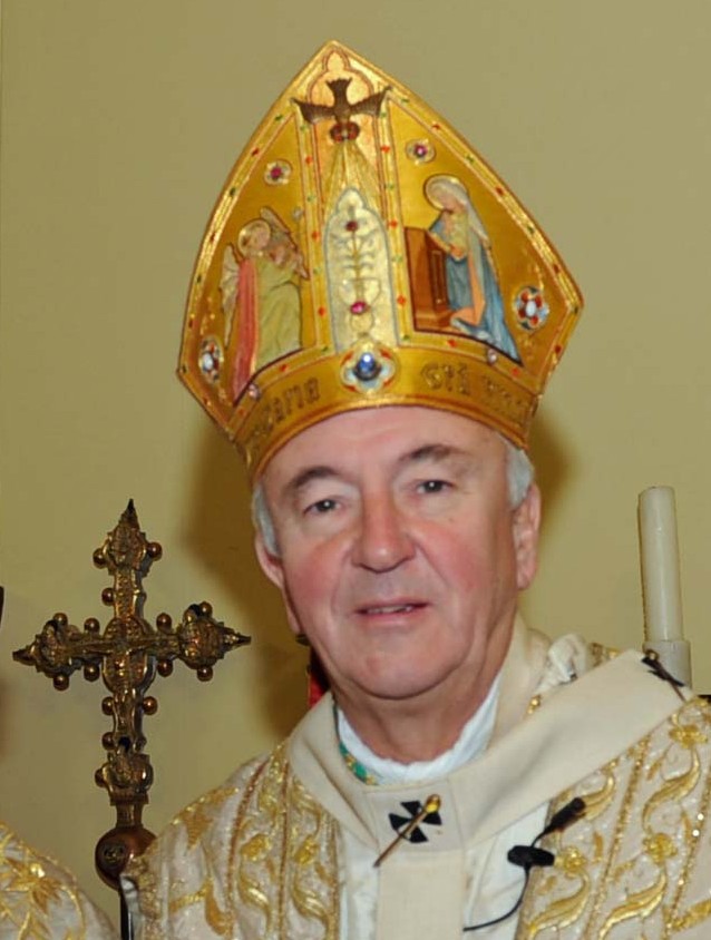 [archbishop-nichols-fr-cerrato.jpg]