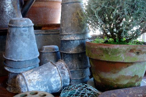 [wf_zincpots.jpg]
