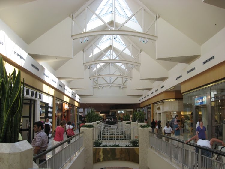 Totally Malls: St Louis Galleria