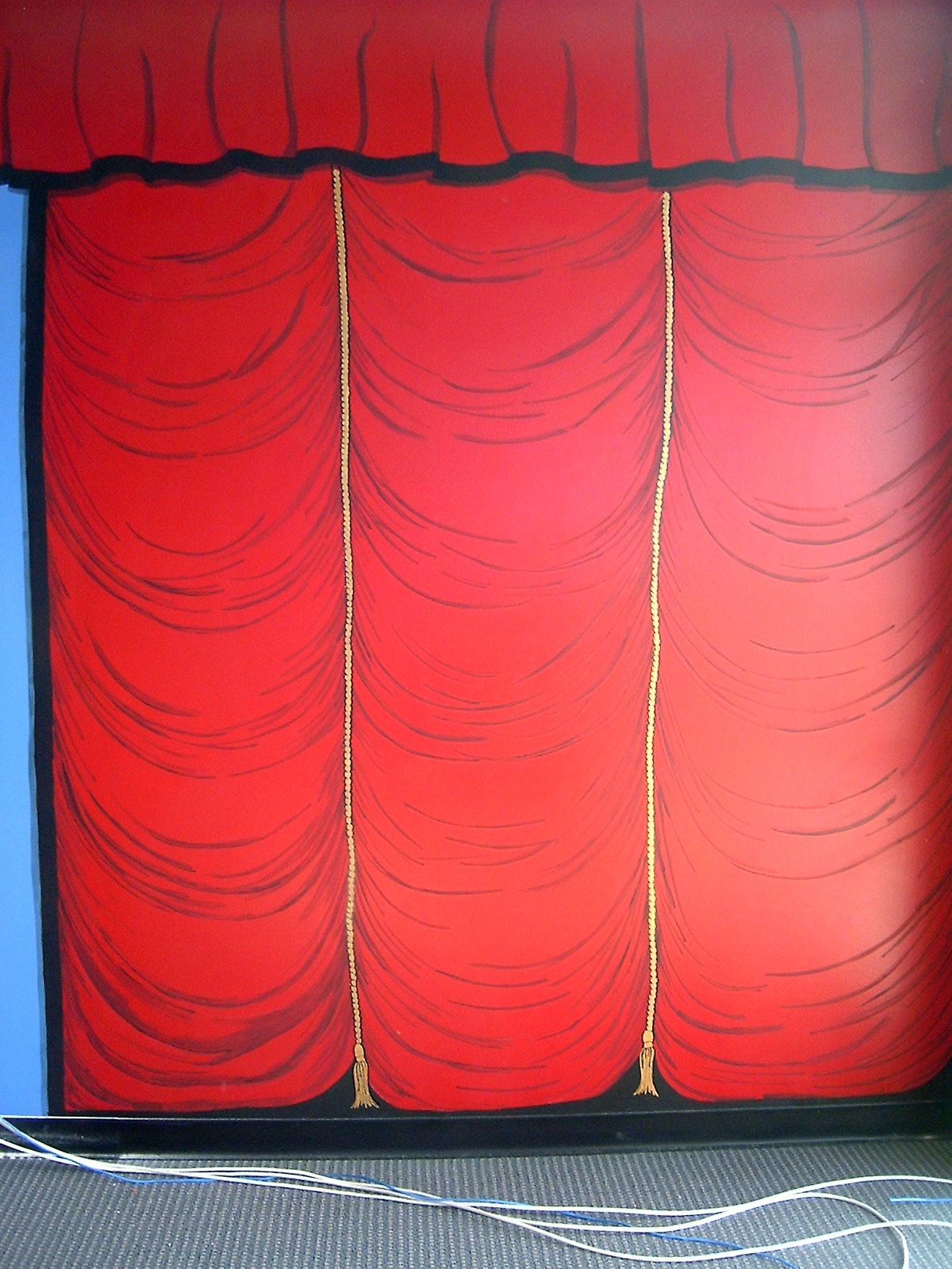 [finished+curtains.jpg]