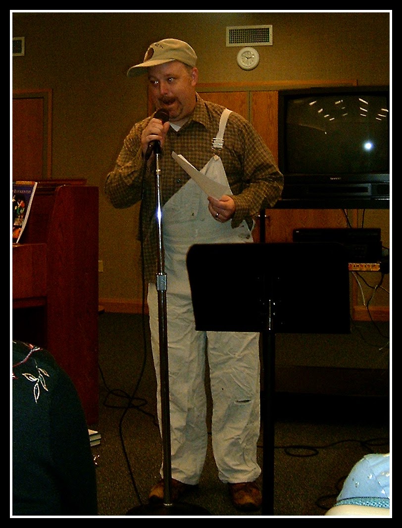 [primary+talent+show+emcee.jpg]