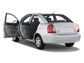 Hyundai Accent 3dr. hyundai accent 2011 black.