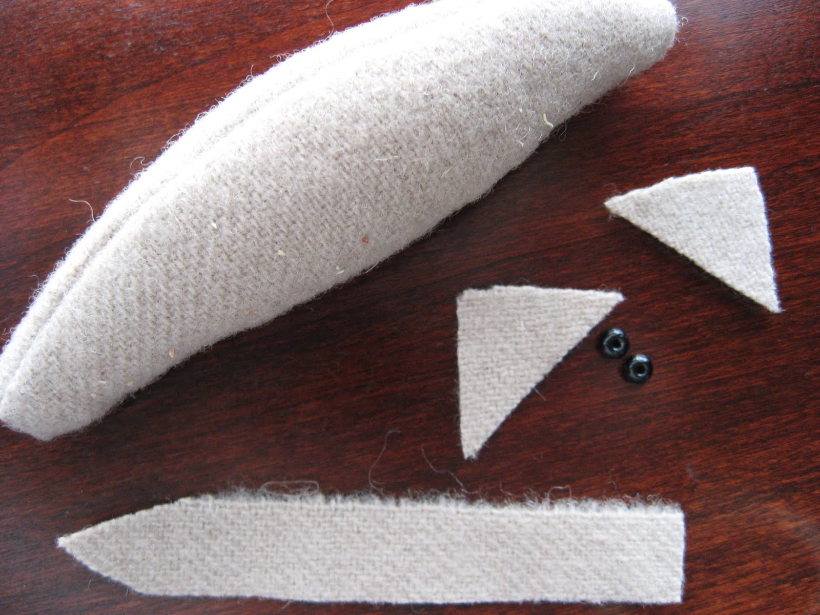 froo*gal: Antique Mouse Penwiper Pincushion DIY Tutorial