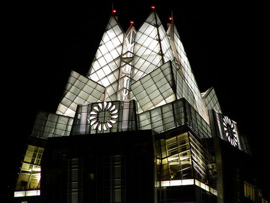 [091608animalbldgs-02.jpg]