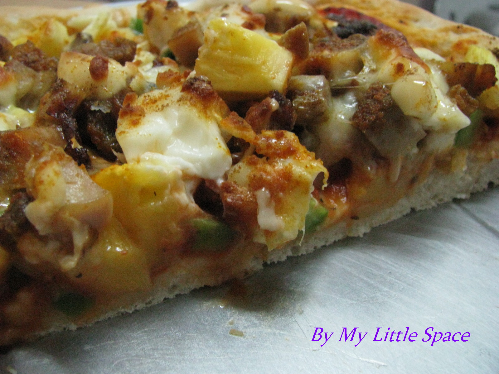 Satay Pizza For 'Raya'